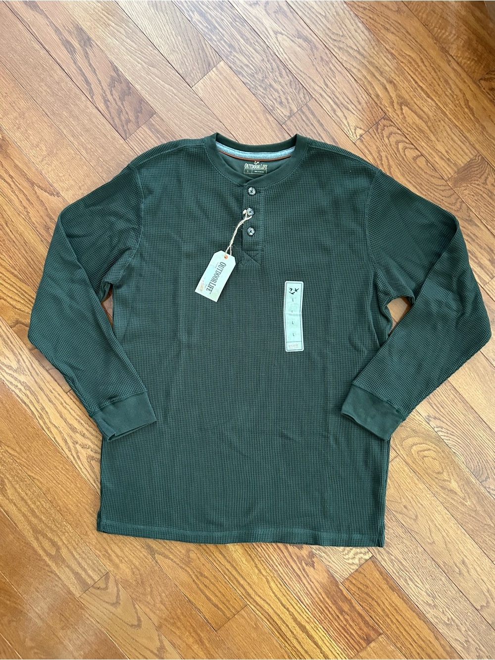 Outdoor Life Men's Dark Green Waffle Knit Long Sleeve Henley Size Large NWT